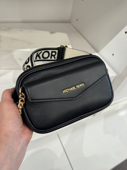 Bolsa transversal MICHAEL KORS Maisie com porta cartão e alça de tecido