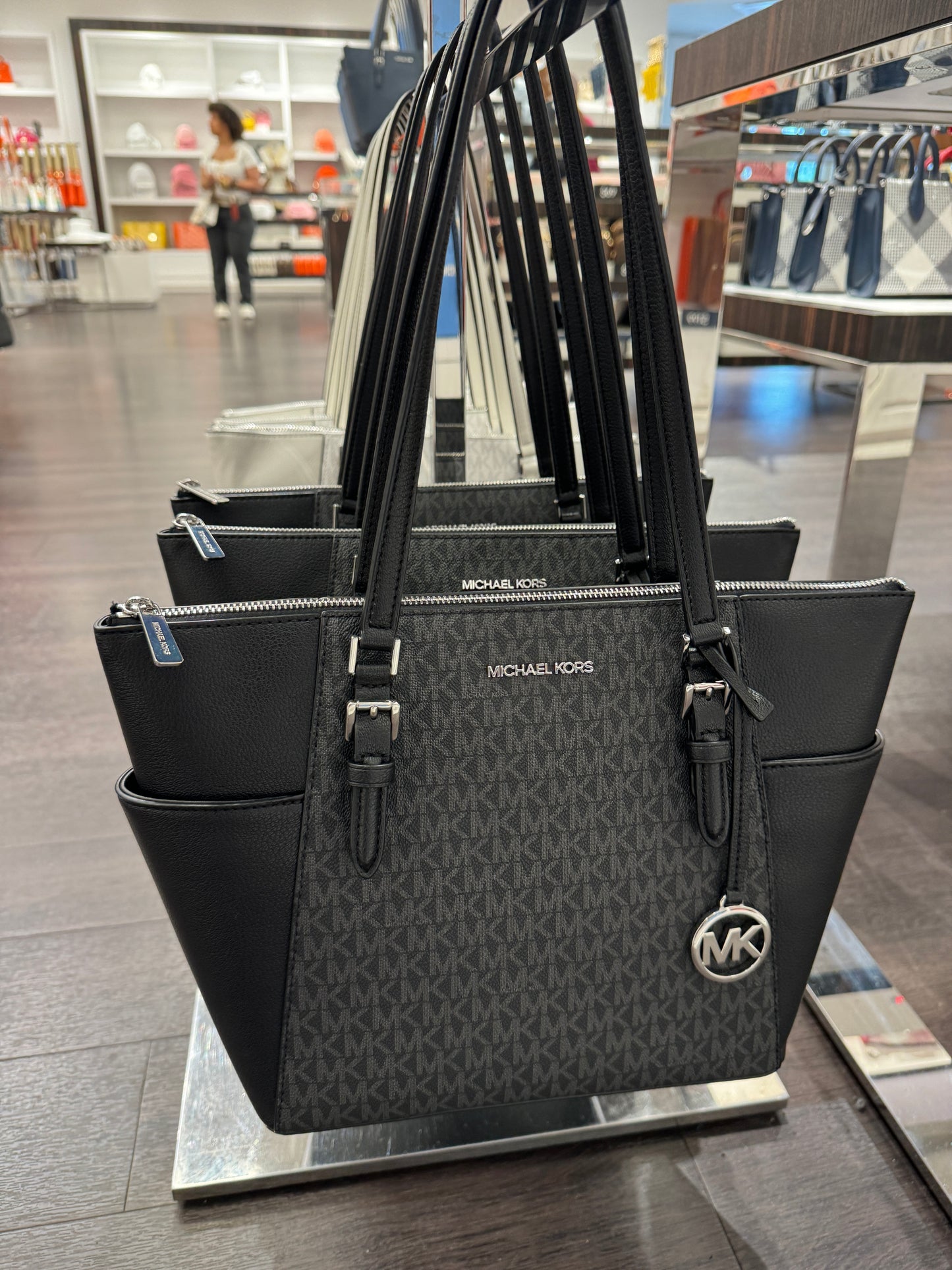 Bolsa importada MICHAEL KORS Charlotte