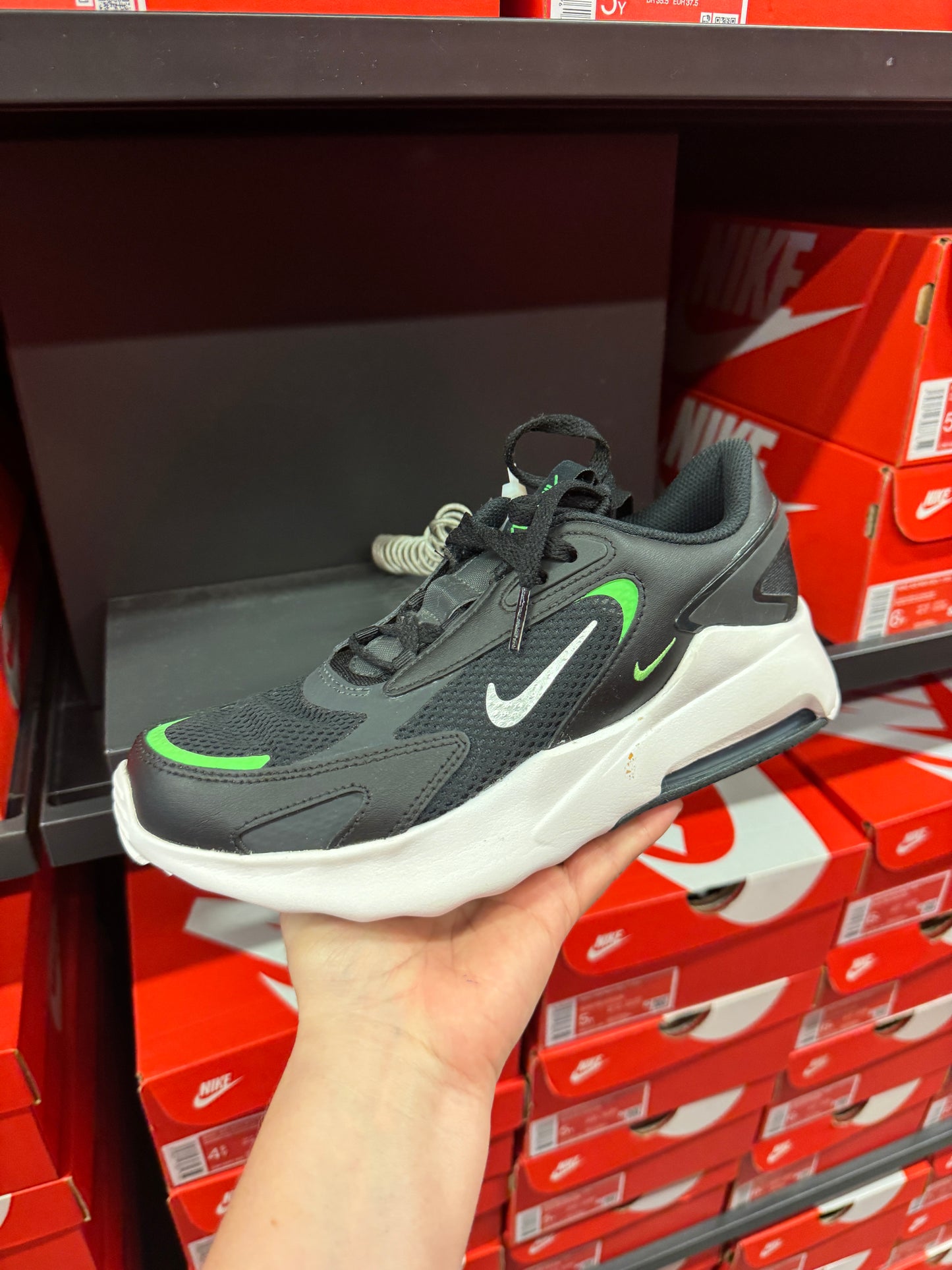 Tênis importado feminino NIKE Outlet 56