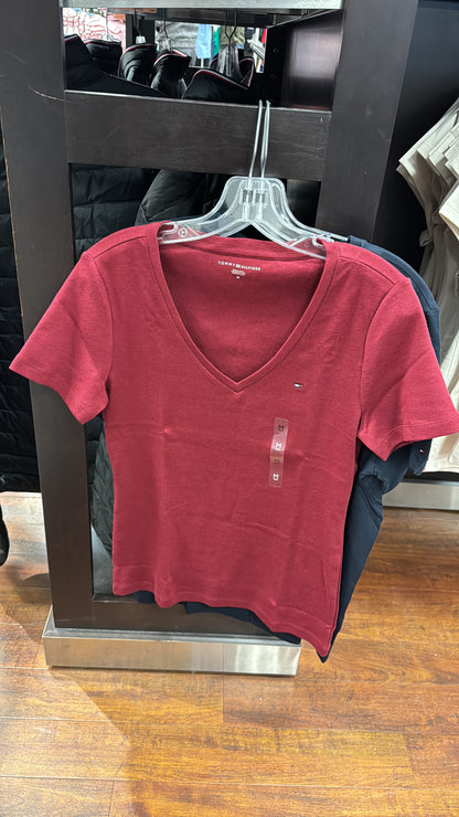 Blusa feminina TOMMY HILFIGER de cotton cor vinho gola V manga curta ACHADOS PRONTO-ENVIO