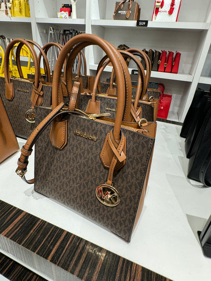 Bolsa importada MICHAEL KORS estruturada Mercer de mão e transversal