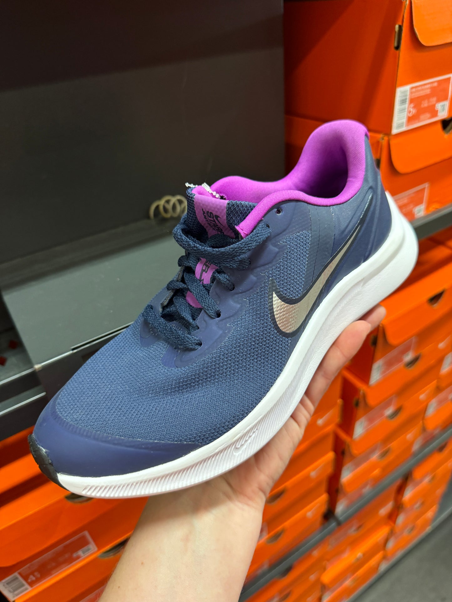 Tênis importado feminino NIKE Outlet 24