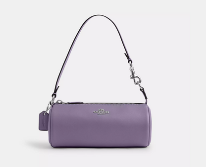 Bolsa COACH Nolita Barrel em Jacquard signature