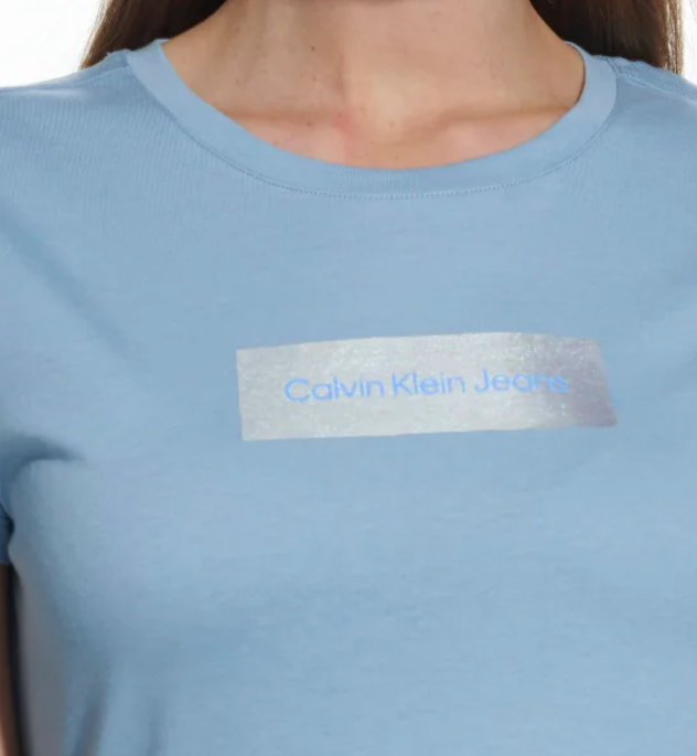 Camiseta Calvin Klein Jeans Feminina com Logotipo