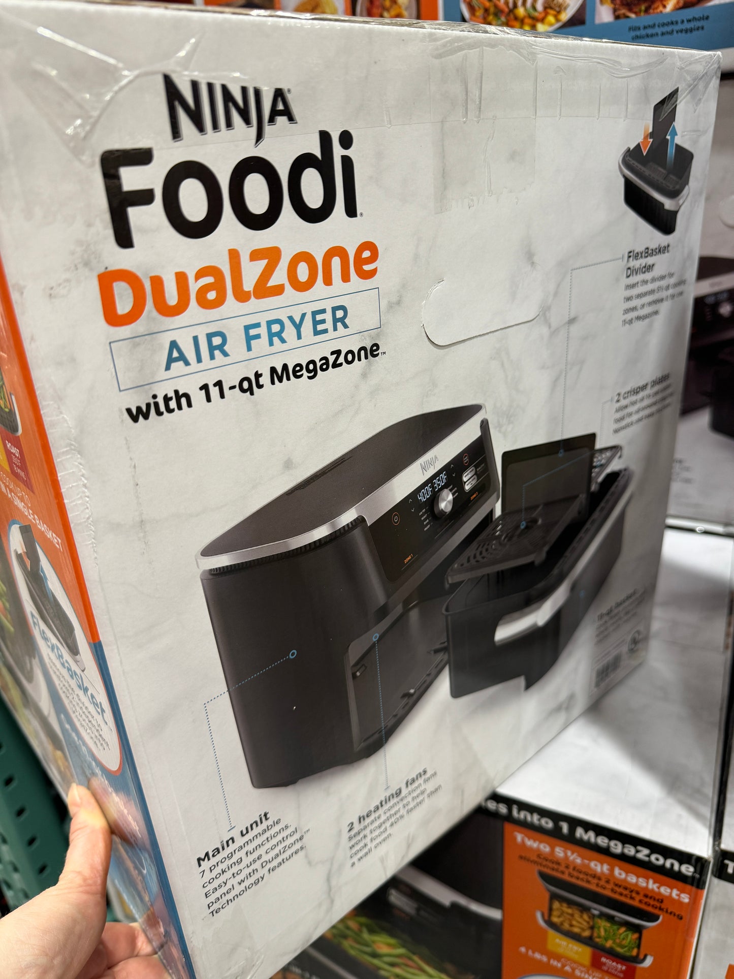 Ninja Foodi 7-in-1 DualZone FlexBasket Air Fryer with 11-qt MegaZone