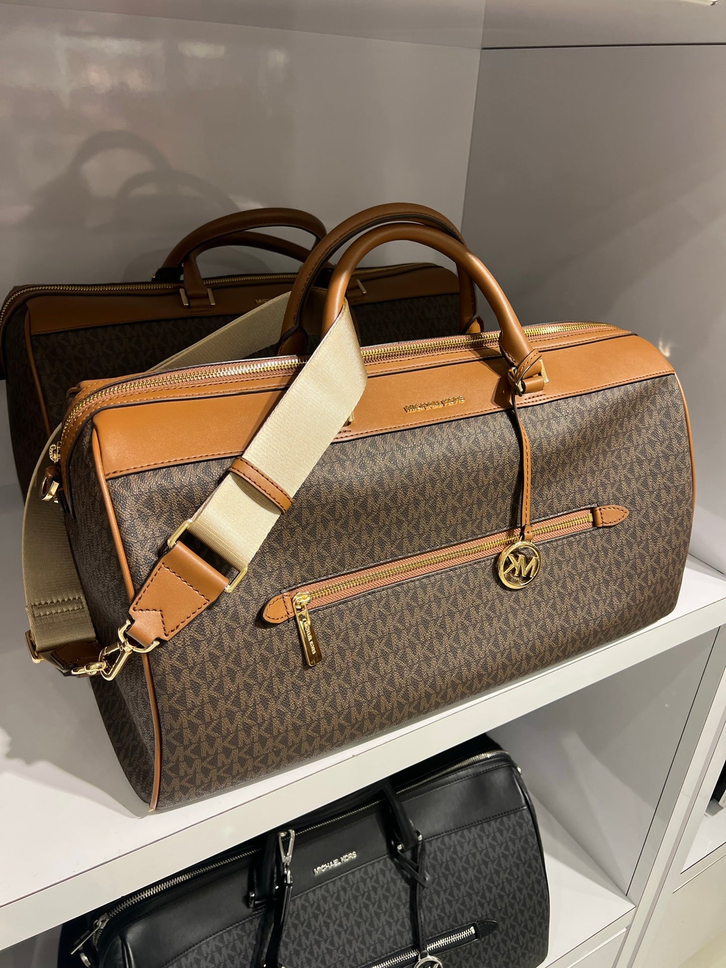 Mala de viagem MICHAEL KORS Canva redonda