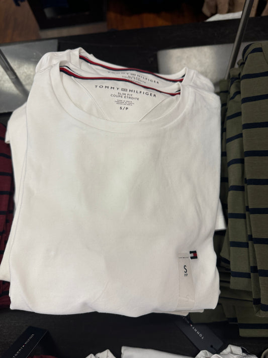 Camiseta masculina importada TOMMY HILFIGER de algodão cor lisa com logo pequeno bordado