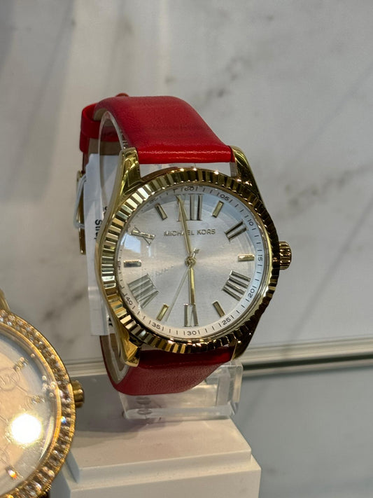 Relógio de aço inoxidável Michael Kors Blair pulseira de couro vermelha