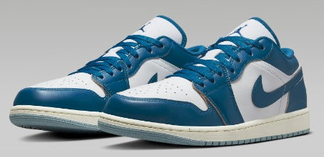 Tênis masculino NIKE Air Jordan 1 Low SE azul