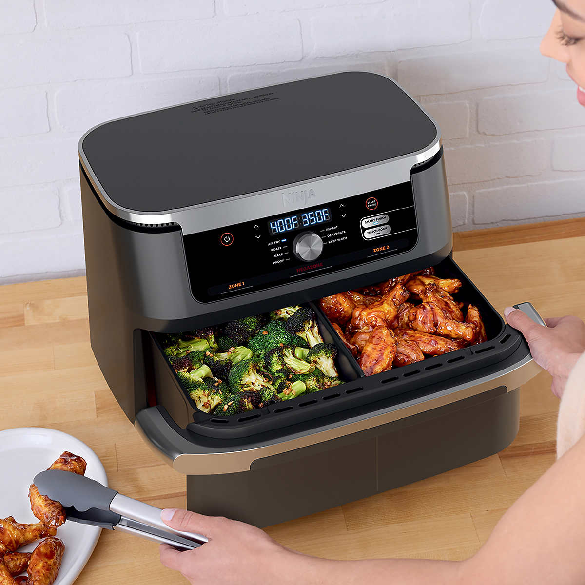 Ninja Foodi 7-in-1 DualZone FlexBasket Air Fryer with 11-qt MegaZone