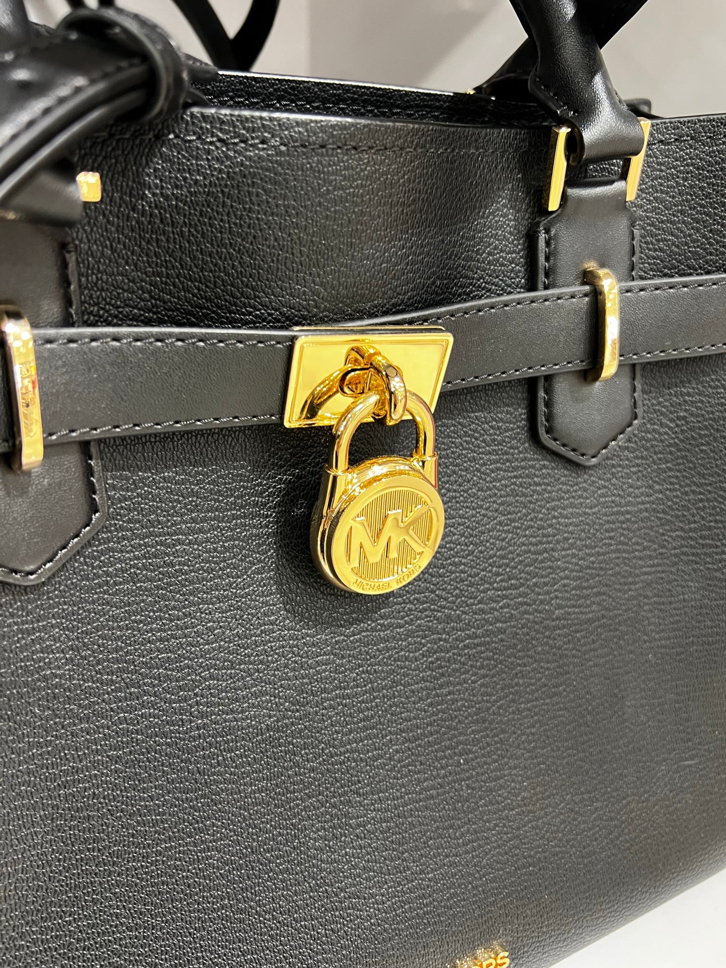 Bolsa importada MICHAEL KORS Hamilton média de mão e transversal